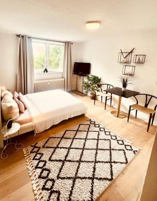 Ferienwohnung An Der Uniklinik Mit Eigener Kueche Und Renoviertem Badezimmer Homburg  Exteriér fotografie