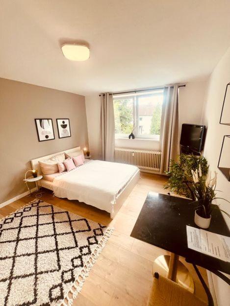 Ferienwohnung An Der Uniklinik Mit Eigener Kueche Und Renoviertem Badezimmer Homburg  Exteriér fotografie
