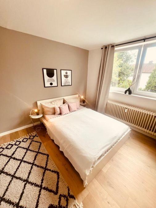 Ferienwohnung An Der Uniklinik Mit Eigener Kueche Und Renoviertem Badezimmer Homburg  Exteriér fotografie